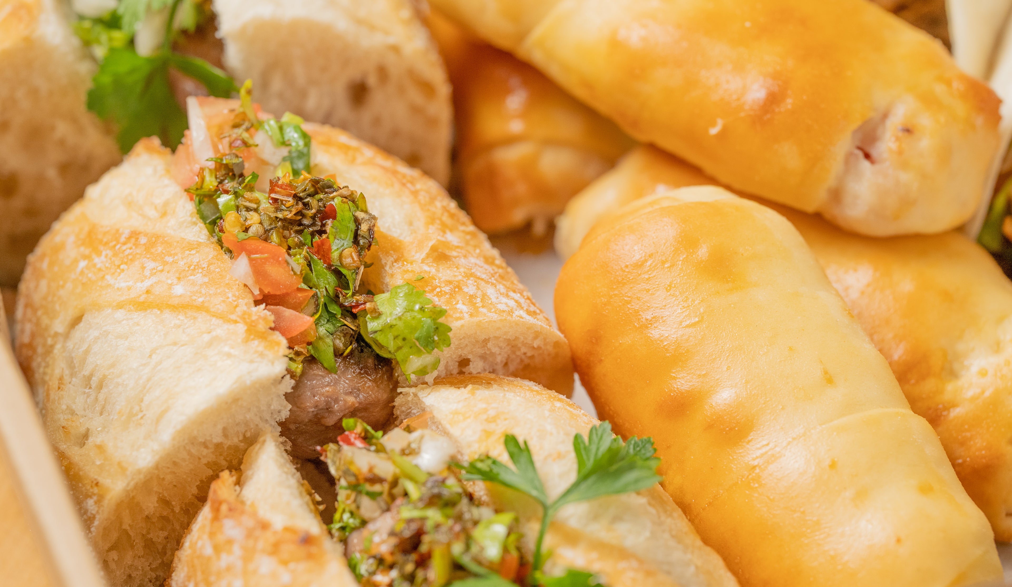 Latin Party Box – Medium (12–15 people)